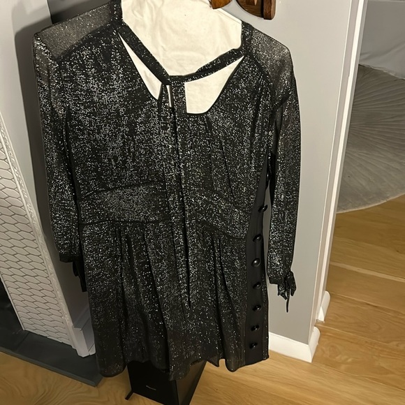 COACH 1941 Women's Silver Sparkle Lurex Tie Neck Long Sleeve Mini Dress Size 8 - Picture 1 of 5